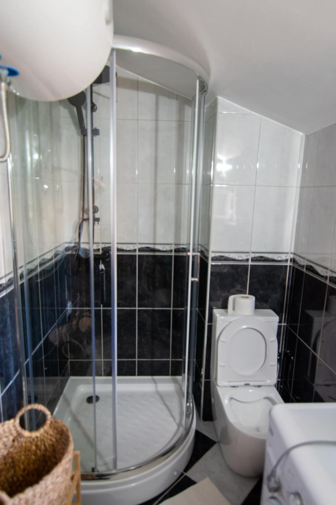 City Center Apartments Tivat Ngoại thất bức ảnh